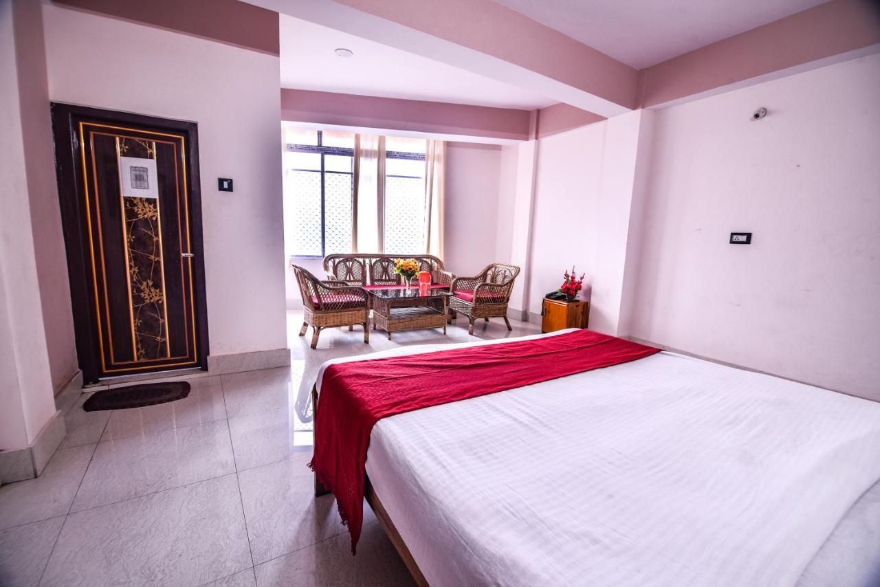 Hotel Aashiyana Kalimpong Buitenkant foto