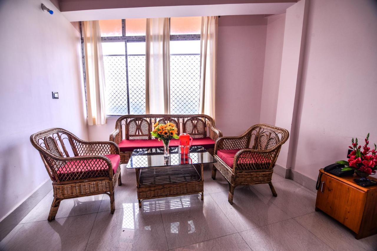 Hotel Aashiyana Kalimpong Buitenkant foto